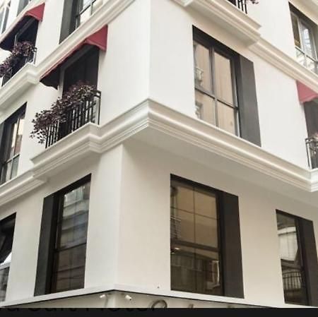 Gardenya Suite Hotel ทรับซอน ภายนอก รูปภาพ