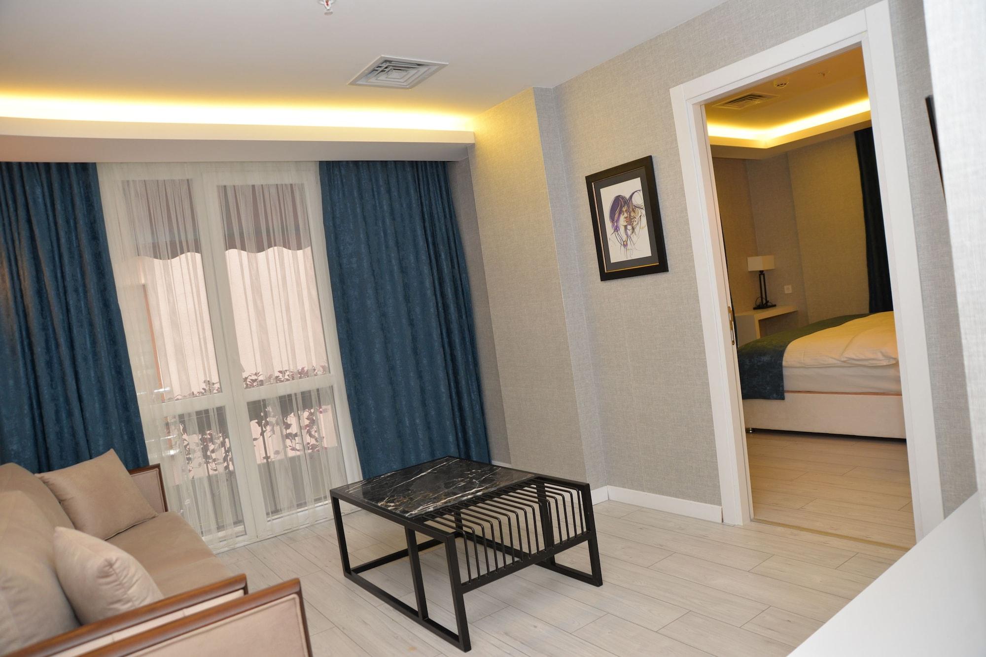 Gardenya Suite Hotel ทรับซอน ภายนอก รูปภาพ