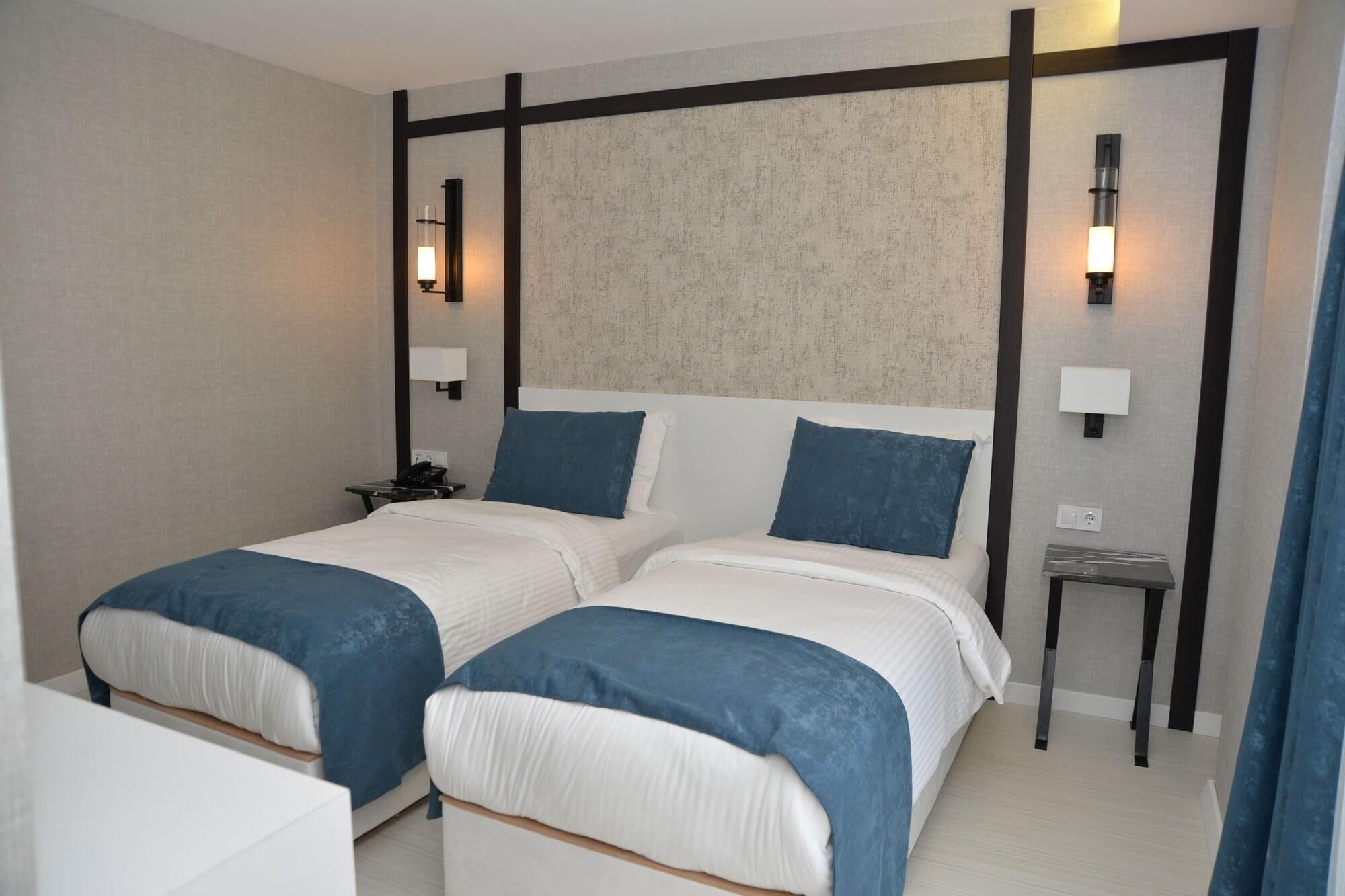 Gardenya Suite Hotel ทรับซอน ภายนอก รูปภาพ