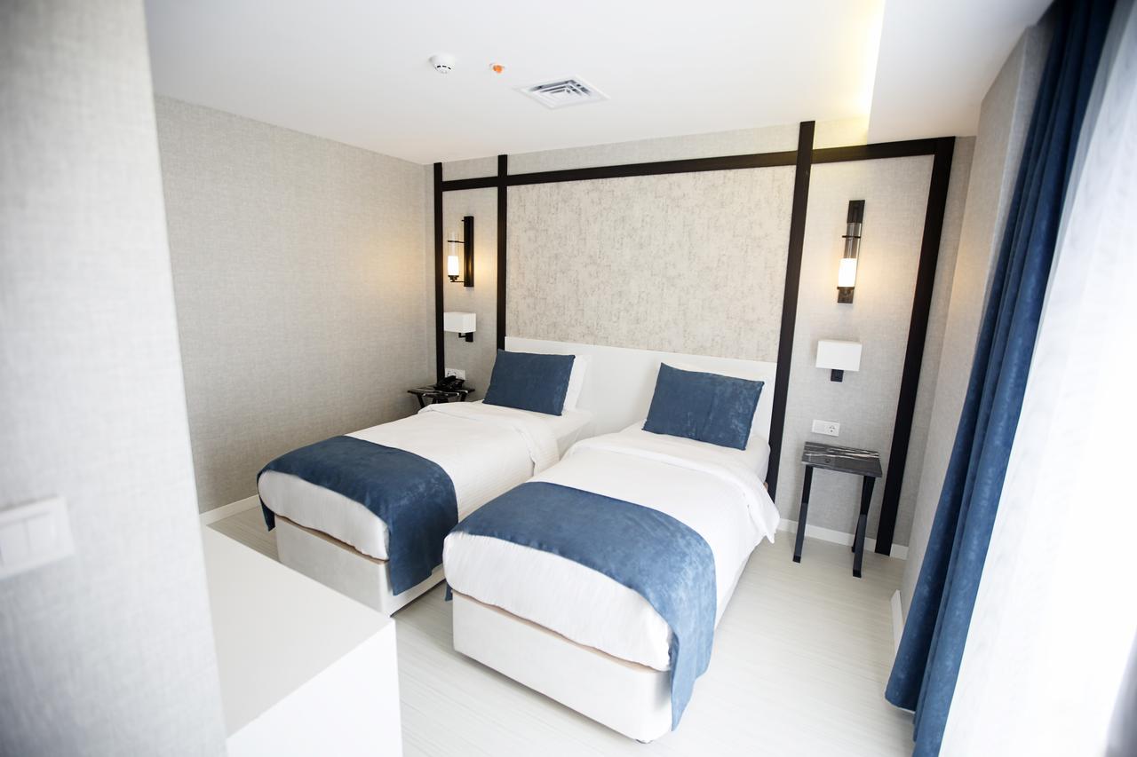 Gardenya Suite Hotel ทรับซอน ภายนอก รูปภาพ